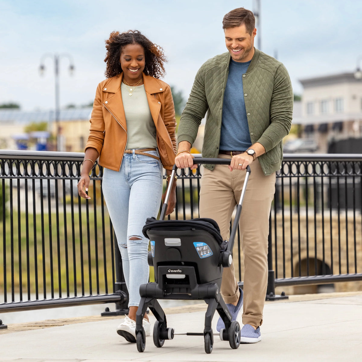 Shyft DualRide with Carryall Storage Infant Car Seat and Stroller Combo (Durham Green)