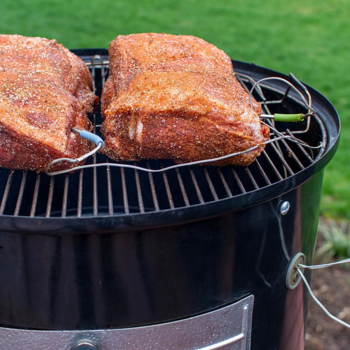 Weber 731001 Smokey Mountain Cooker 22-Inch Charcoal Smoker