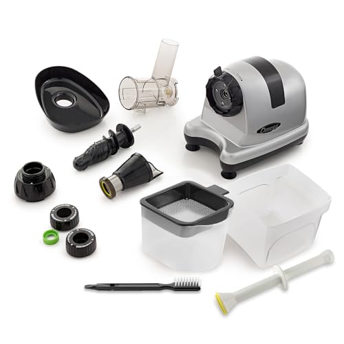 Omega MM900HDS Masticating Celery Juicer
